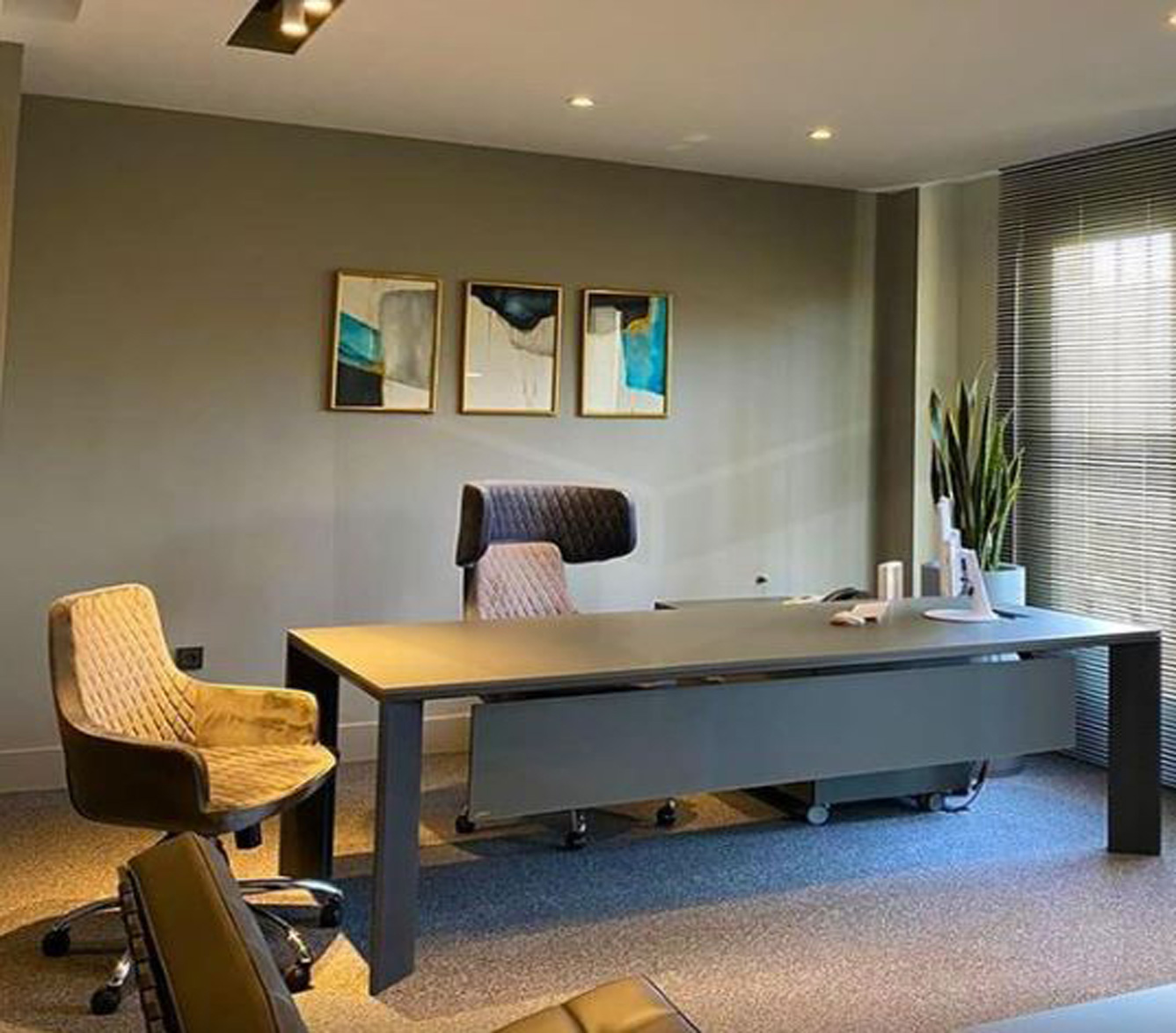 صندلی مدیریتی برند هلگر مدل ELEPHANT - Image 3